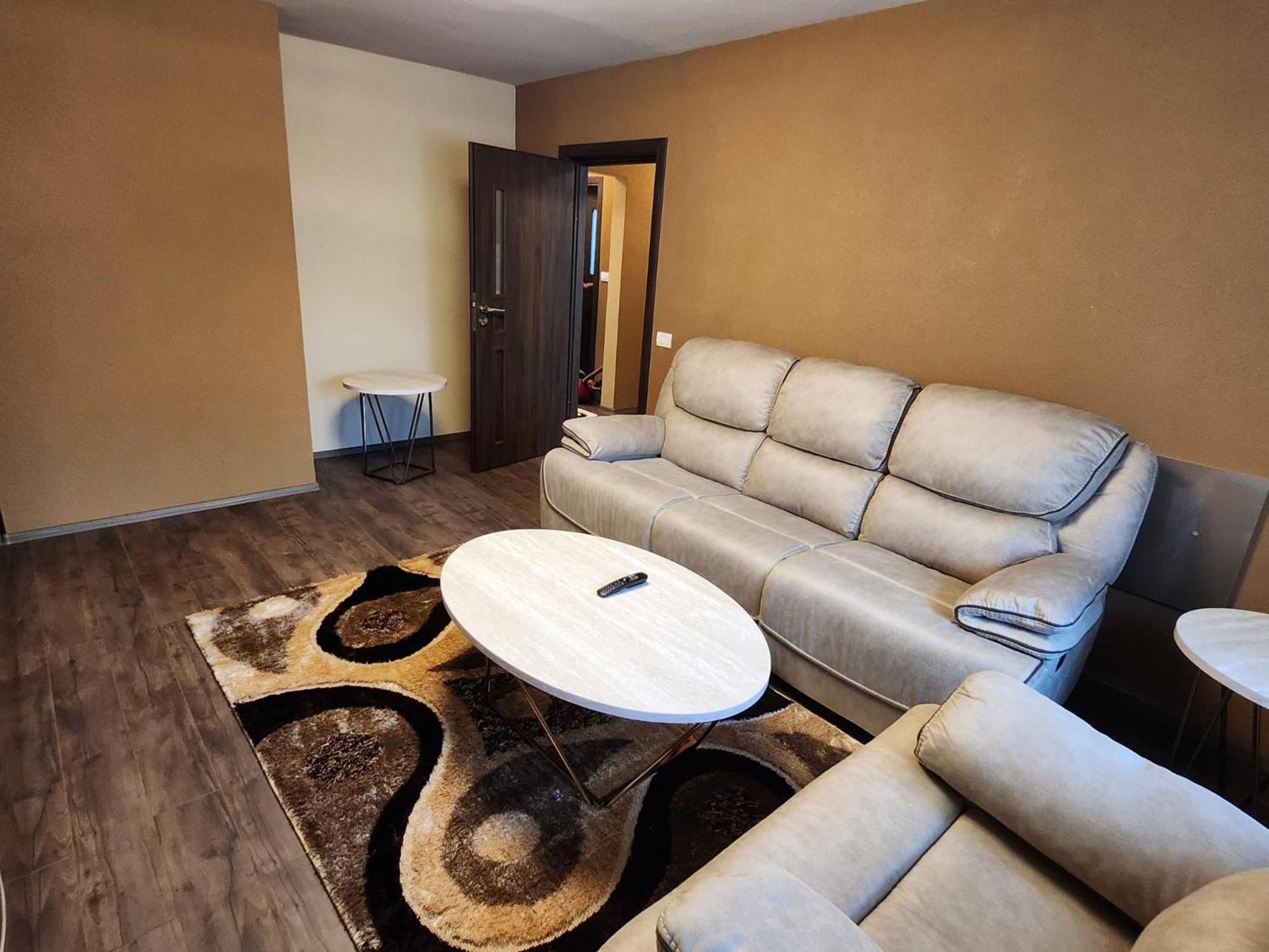 Apartament Iulius 4 Curtea De Arges Ngoại thất bức ảnh
